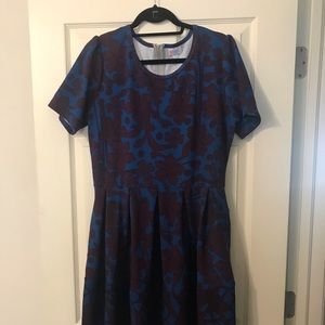 LuLaRoe Amelia